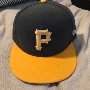 Pittsburgh Pirate New Era 7 3/8